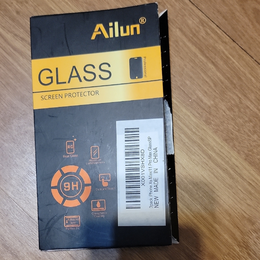 Ailun Tempered Glass Protector